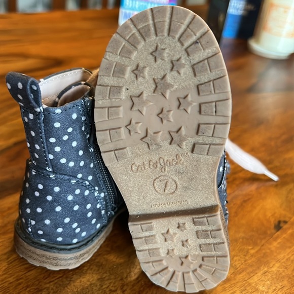 Cat & Jack Boots - Picture 4 of 4